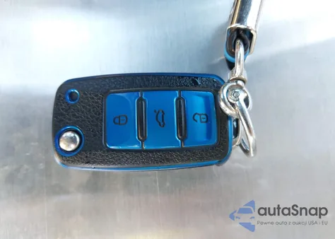 2018 Volkswagen Jetta 1.4T Se/1.4T Wolfsburg Edition z USA, uszkodzony, nr VIN 3VWDB7AJ8JM205086